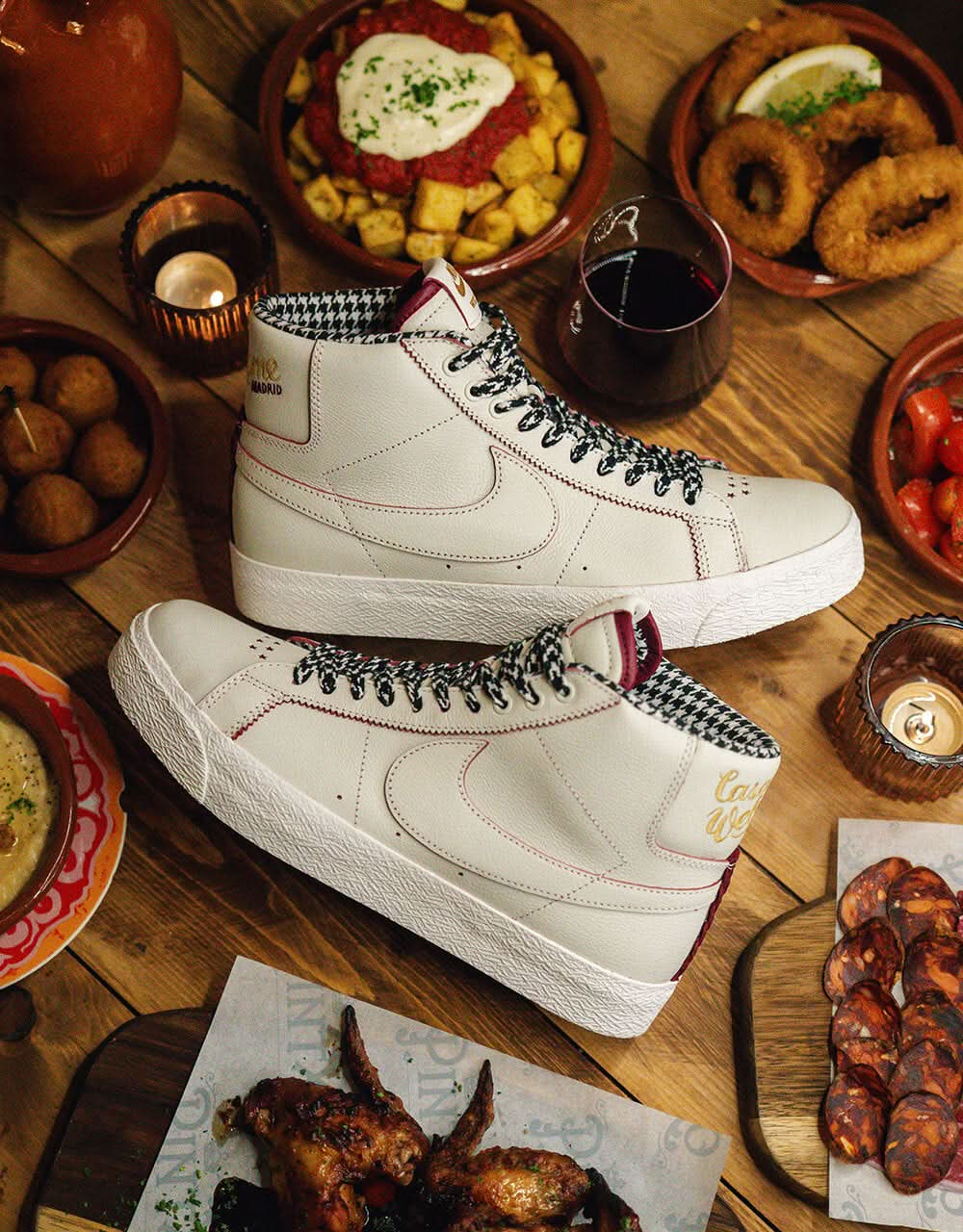 Nike SB 'Welcome Madrid' Zoom Blazer Mid QS Chaussures de skate - Voile/Betterave foncé-Blanc