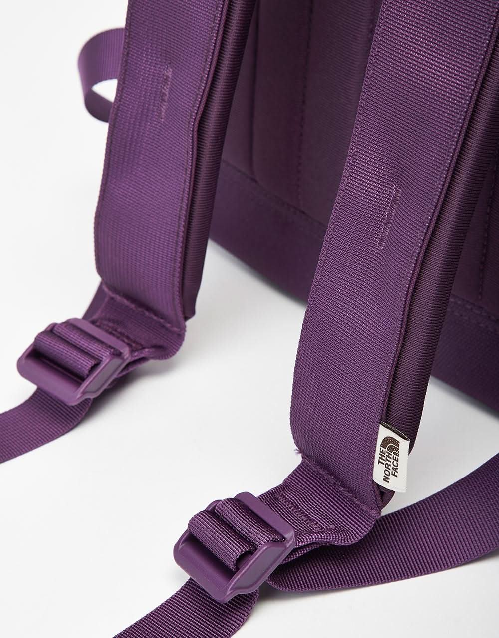 The North Face Berkeley Daypack - Black Currant Purple