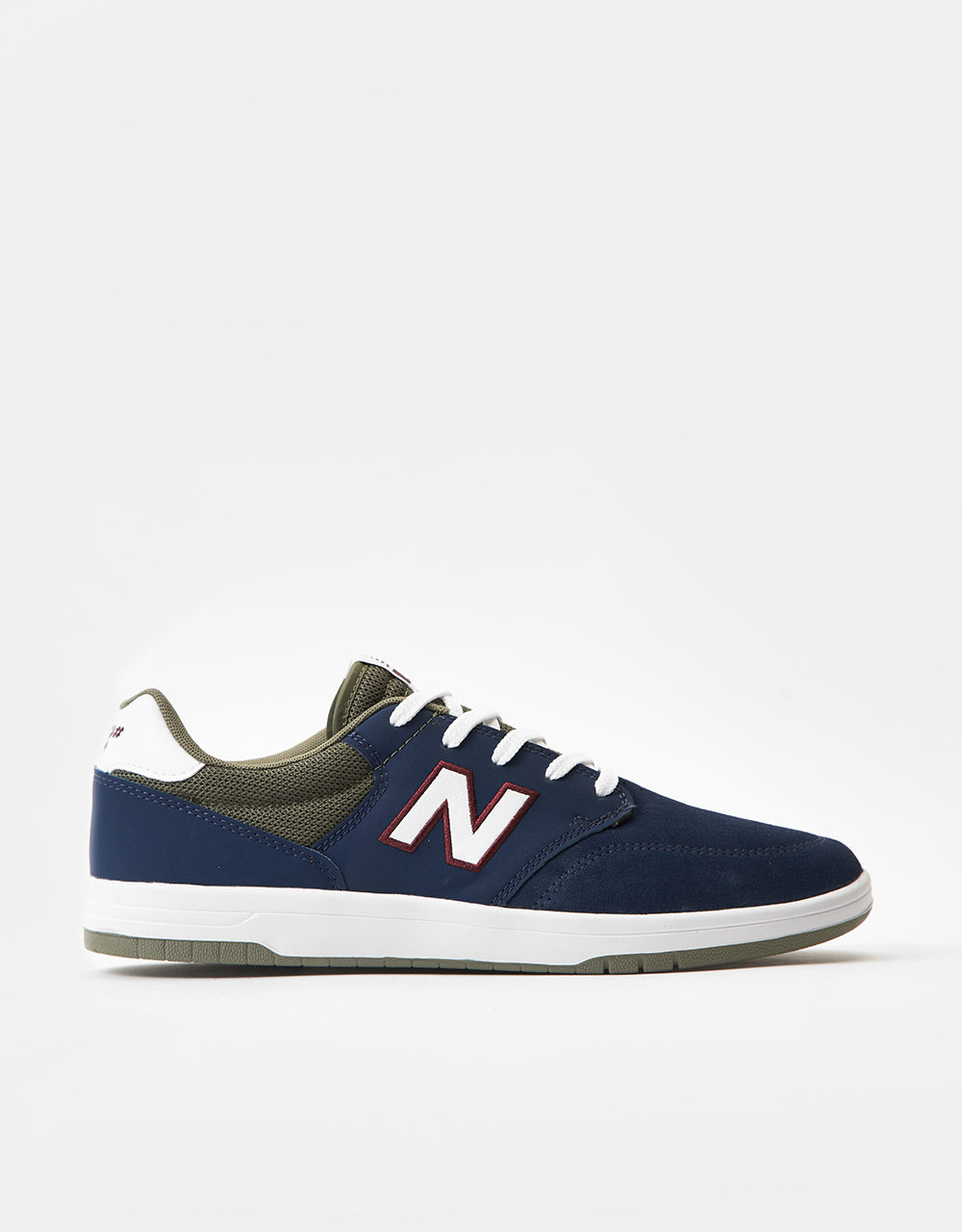 Chaussures de skate New Balance Numeric 425 - Marine/Olive