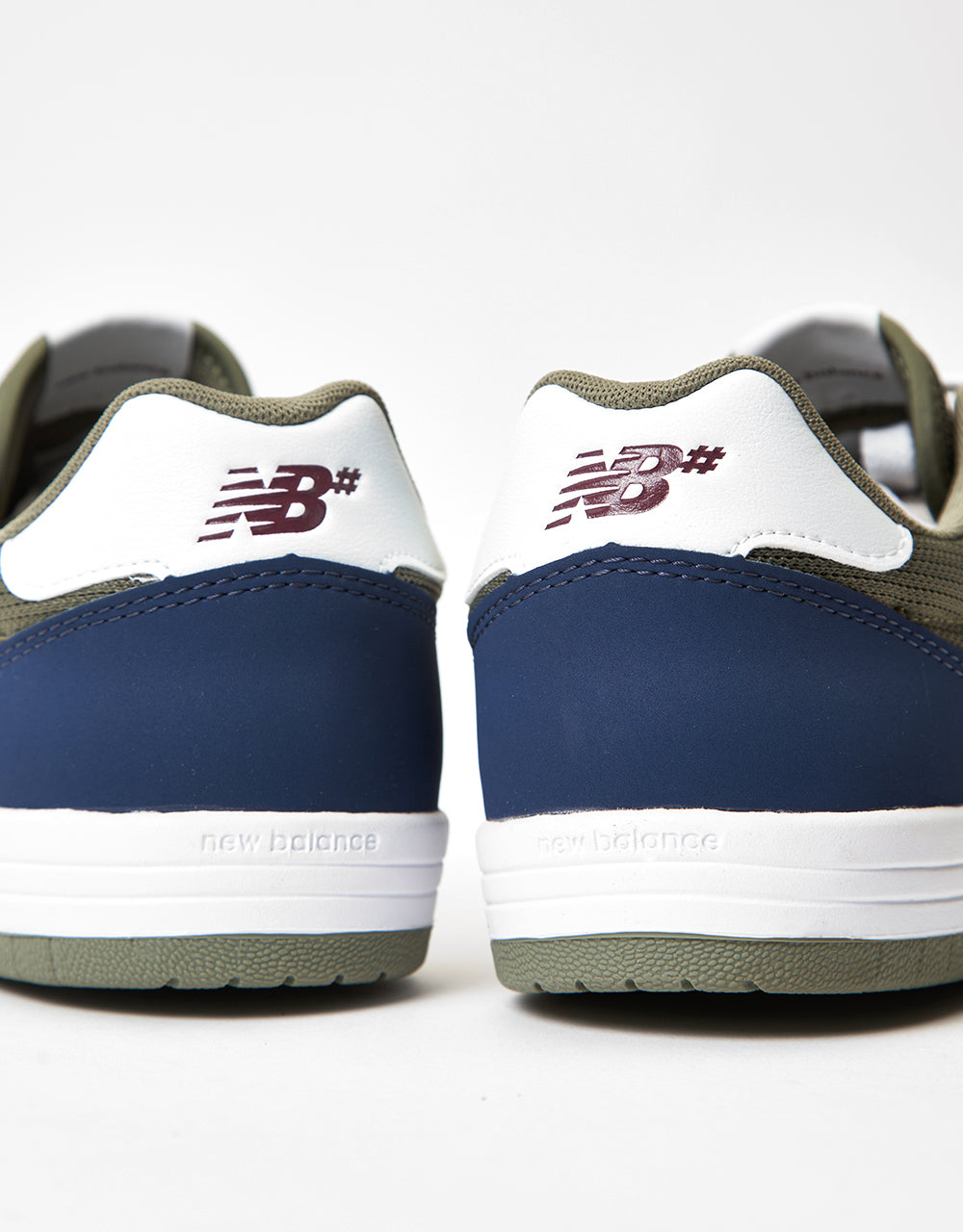 New Balance Numeric 425 Skate Shoes - Navy/Olive