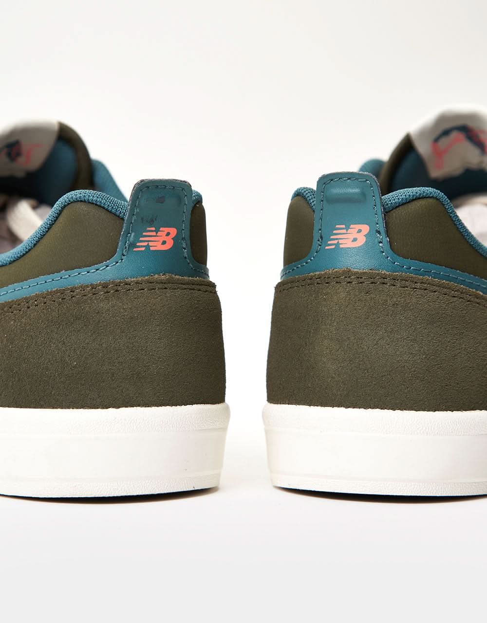 Chaussures de skate New Balance Numeric Jamie Foy 306 - Olive foncé/épicéa