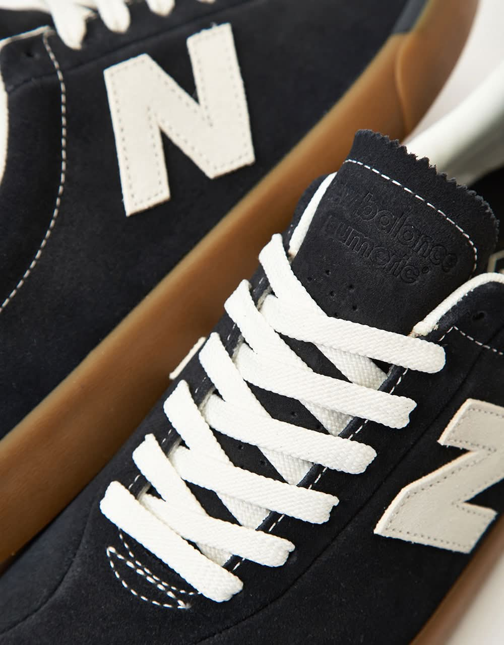 New Balance Numeric 22 Skate Shoes - Black/Gum