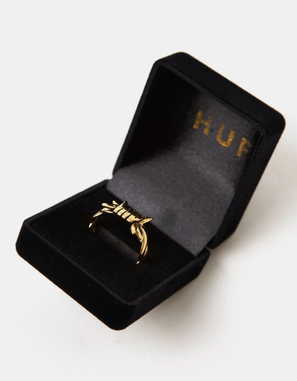 HUF Stacheldrahtring – Gold