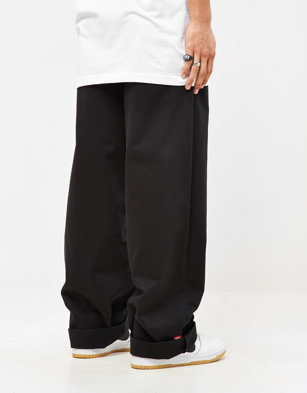 Vans Authentic Chino Baggy Pant - Black