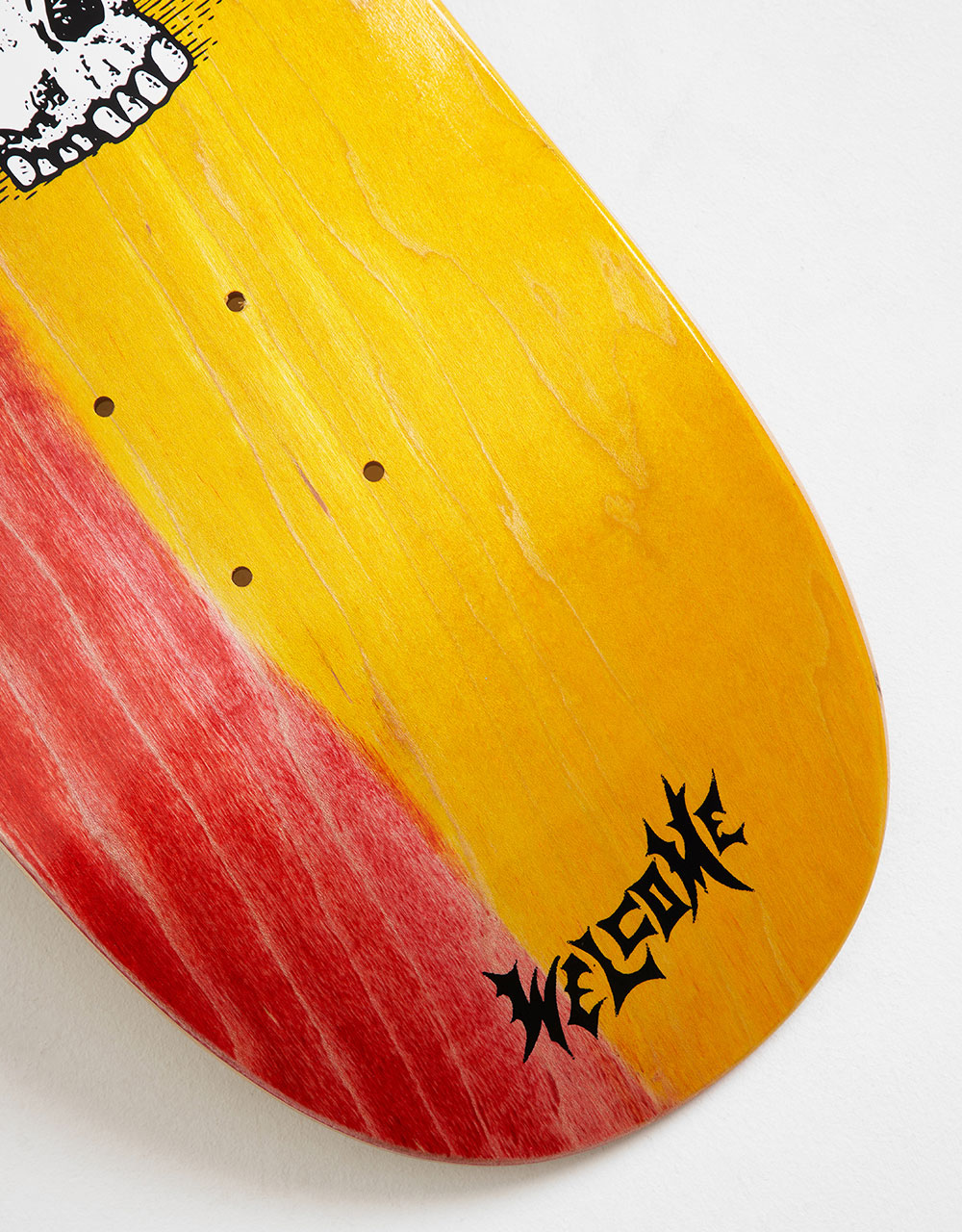 Bienvenido Townley Nephilim en la tabla de skate Enenra - 8,5"