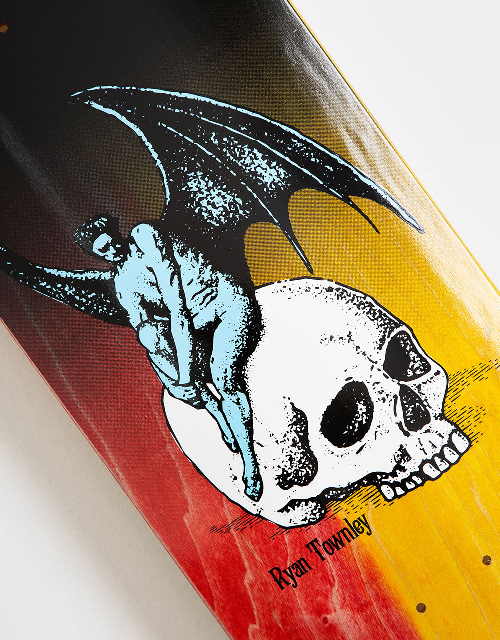 Willkommen Townley Nephilim auf dem Enenra Skateboard Deck – 8,5"