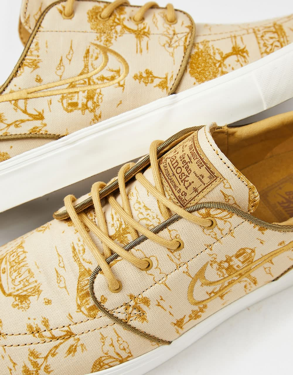 Nike SB Zoom Janoski OG+ Premium Skate Shoes - Sesame/Flt Gold-Bronzine-Sail-Court Blue-Gum Lt Brown