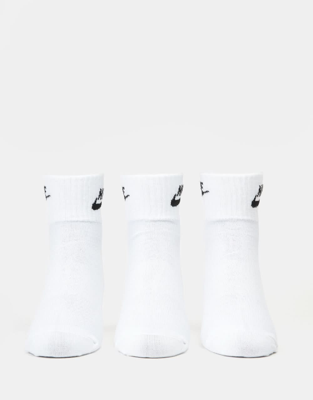 Nike Everyday Essential Ankle Socks - White/Black