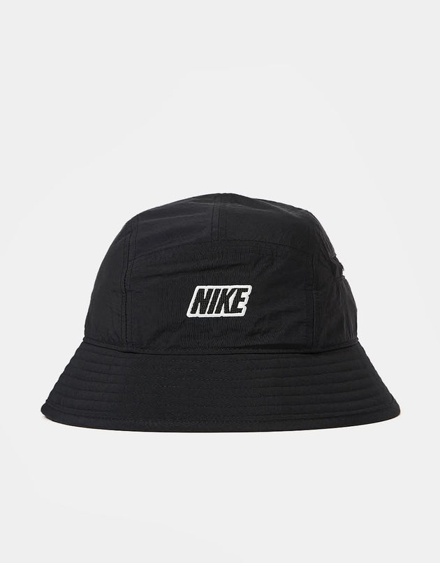 Cappello da pescatore Nike Apex Outdoor - Nero/Bianco Summit