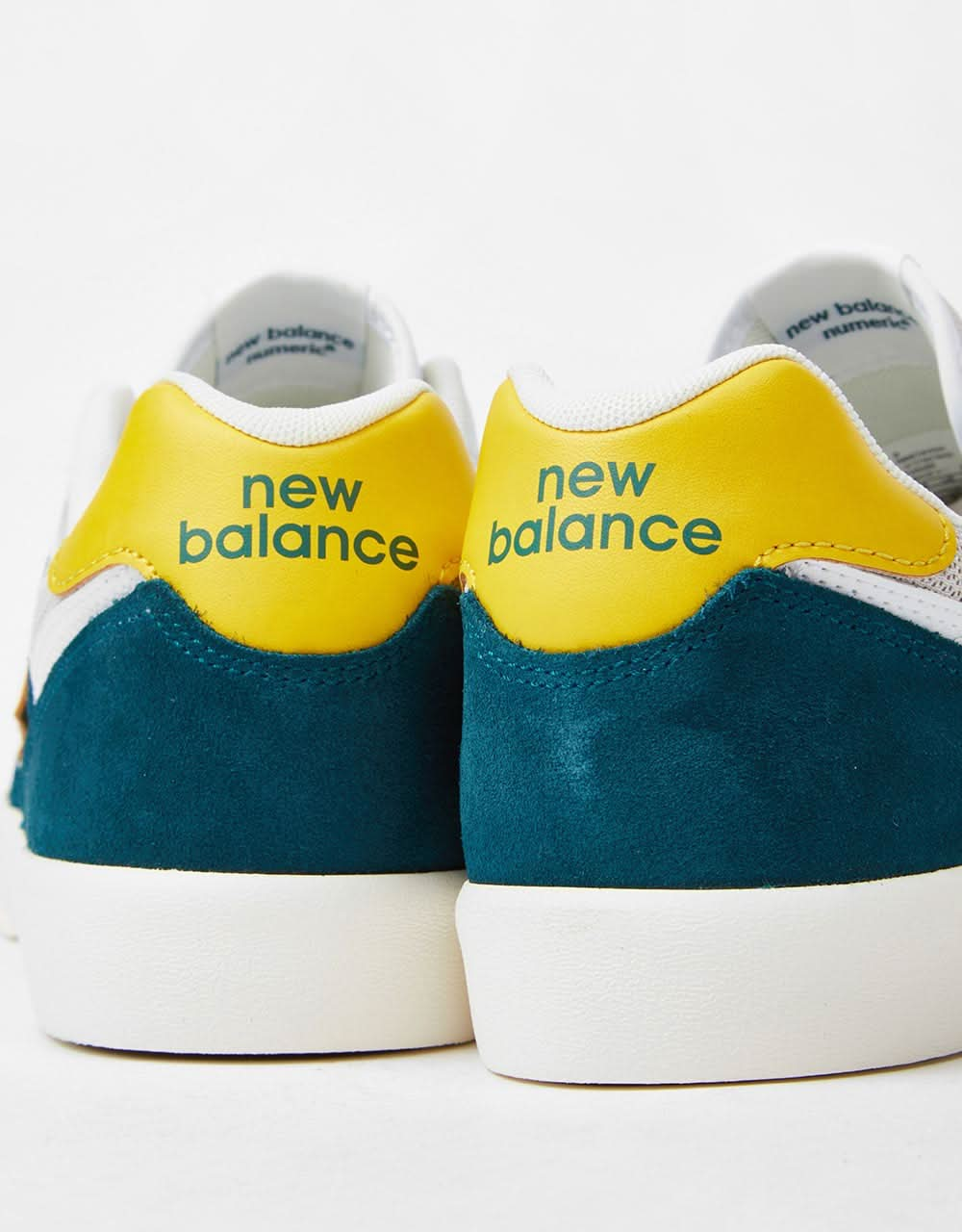 New Balance Numeric 574 Vulc Zapatos de skate - Abeto/Blanco