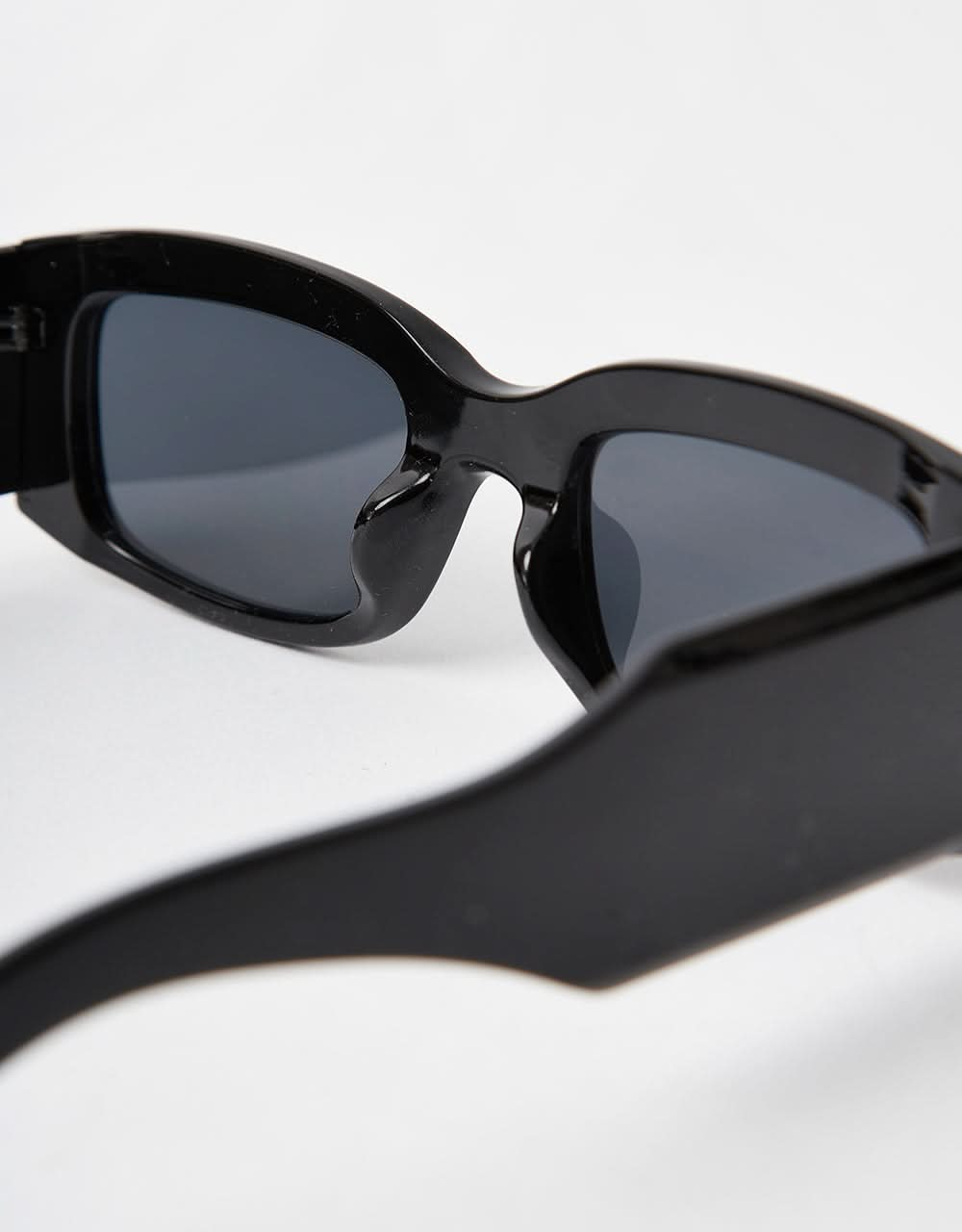 Route One Squared Sunglasses - Black