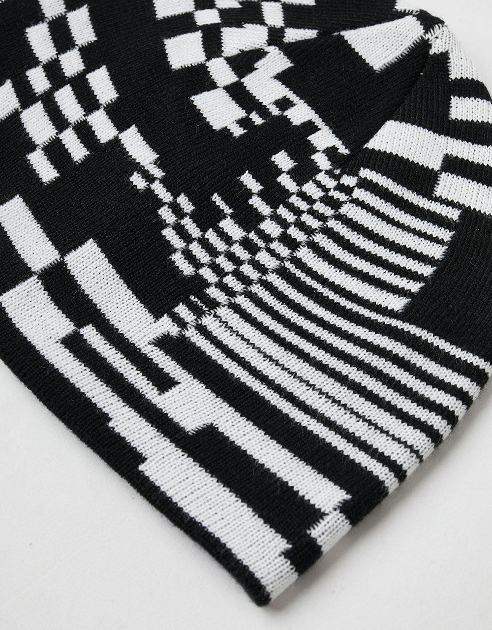 Route One Glitch Cuffless Beanie - Black/Angora