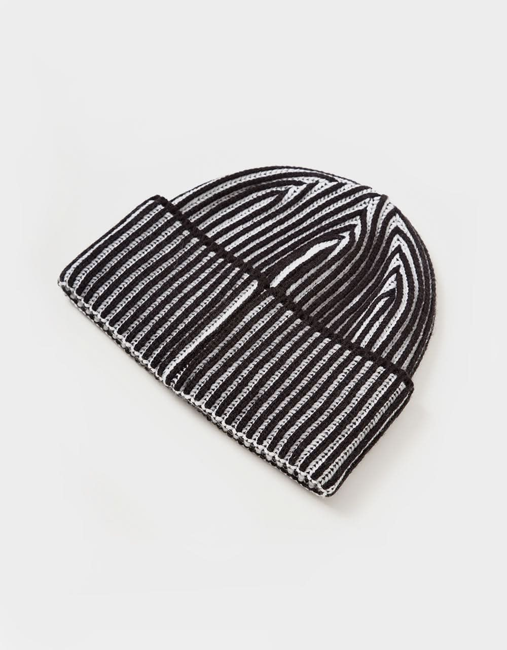 Gorro Vans Nesbit Cuff - Negro/Blanco