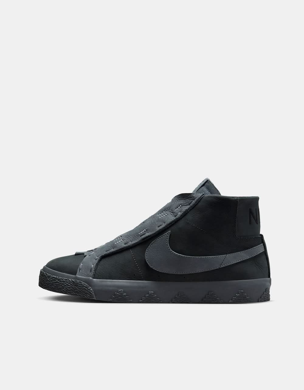 Nike SB x Di'Orr Greenwood Blazer Mid QS Chaussures de skate - Anthracite/Gris fumée foncé