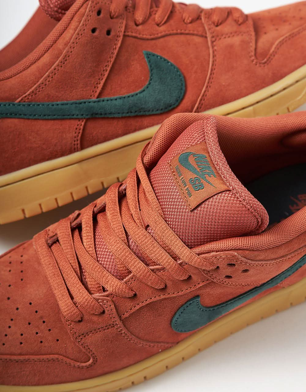 Nike SB 'TBC' Dunk Low Pro Chaussures de skate - Burnt Sunrise/Vintage Vert