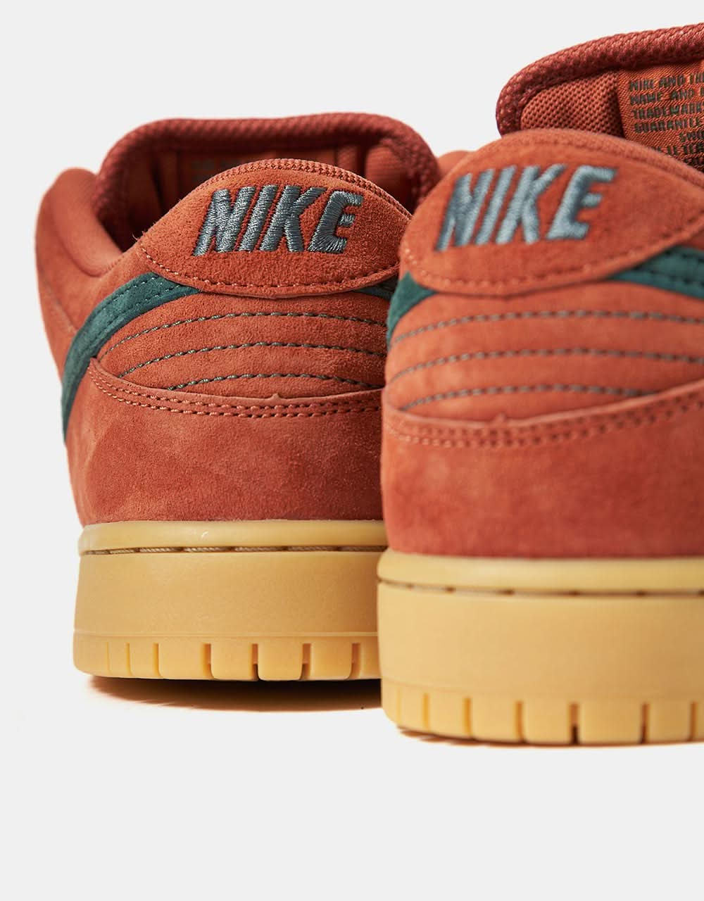 Nike SB 'TBC' Dunk Low Pro Chaussures de skate - Burnt Sunrise/Vintage Vert