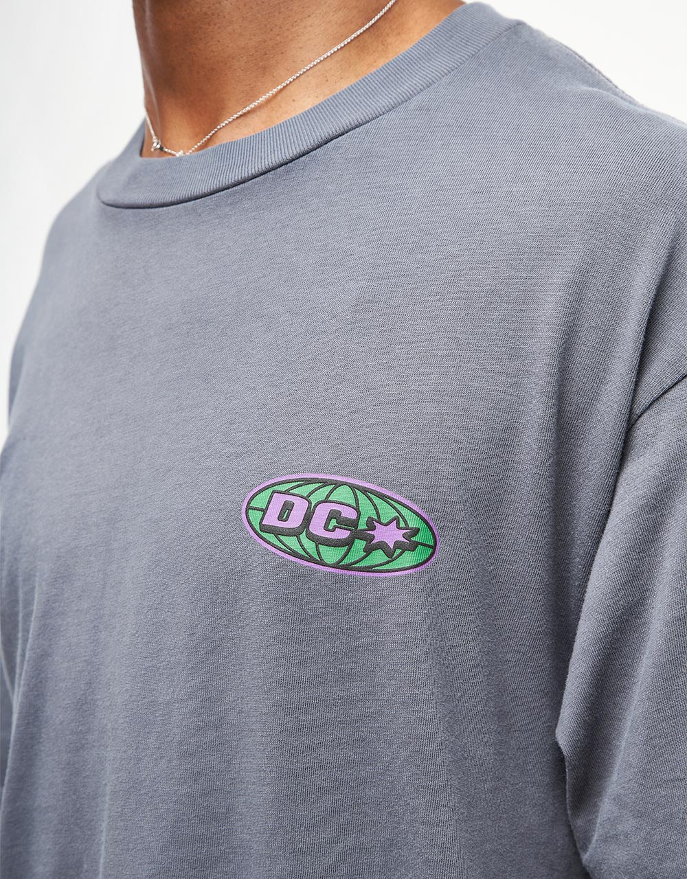 DC Billboard T-Shirt - Magnet Acid Wash