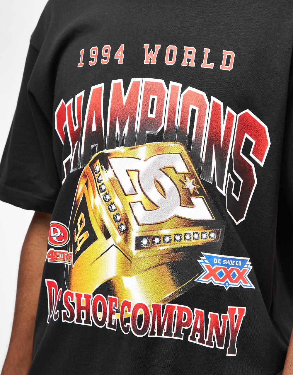 DC Champion Ring T-Shirt - Black