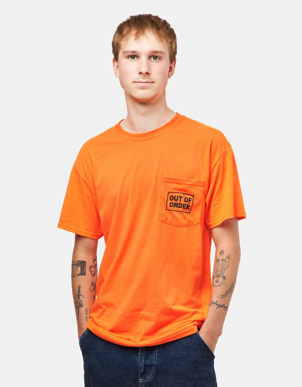 Camiseta con bolsillo Anti Hero Out Of Order - Naranja de seguridad/Negro