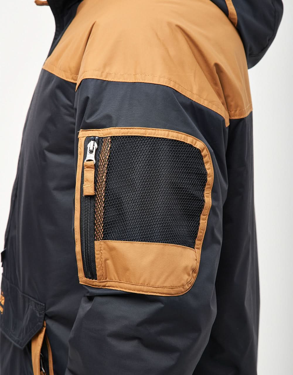 Columbia Challenger™ II Insulated Pullover Jacket - Black/Camel Brown