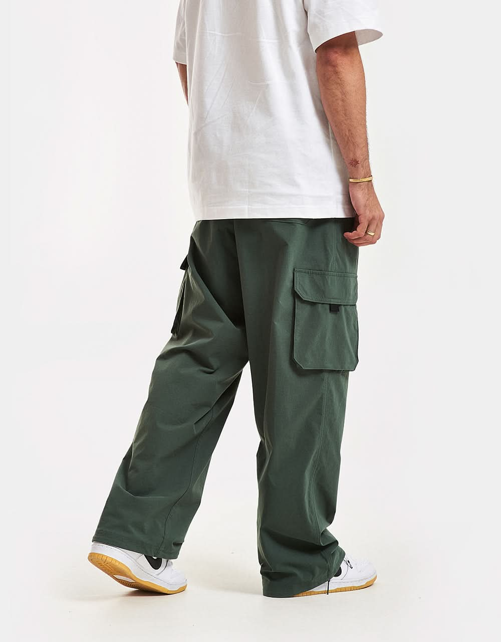 Pantalón cargo Nike SB Kearny con cinturón - Verde vintage/Blanco