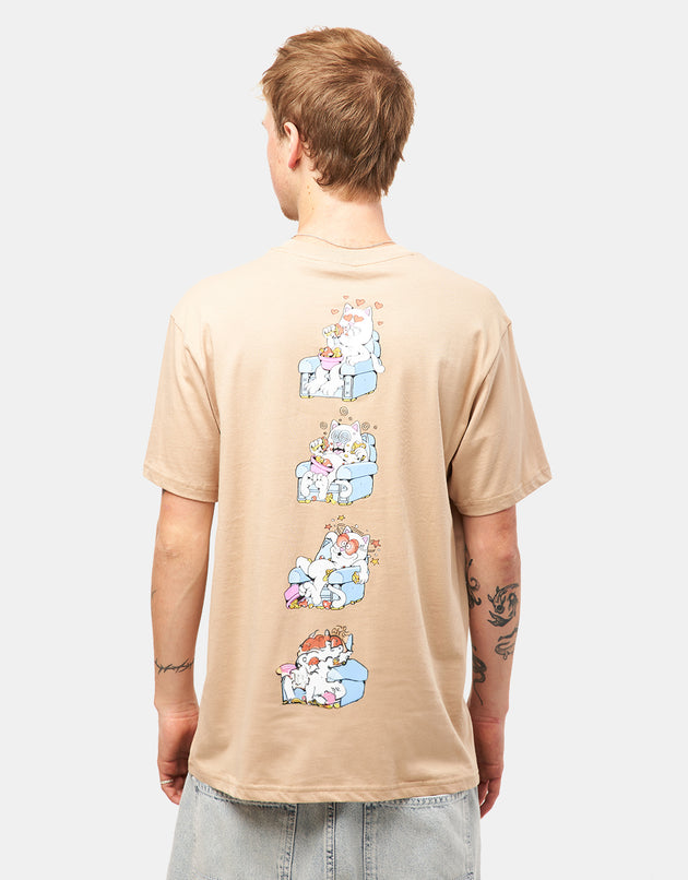 Camiseta RIPNDIP Afternoon Snack - Almendra