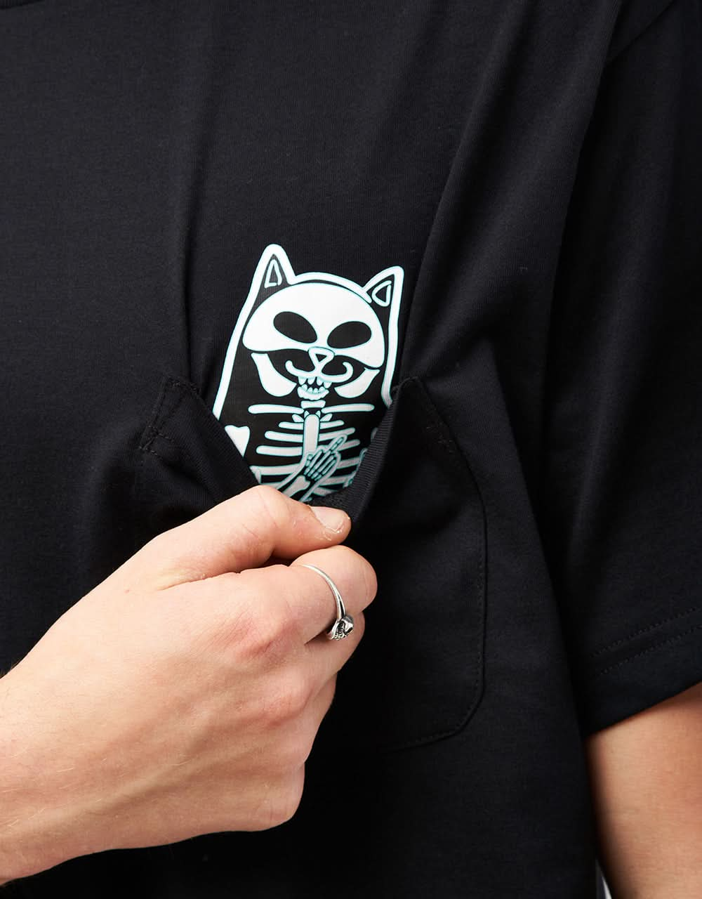 RIPNDIP Lord Skelly Pocket T-Shirt - Black