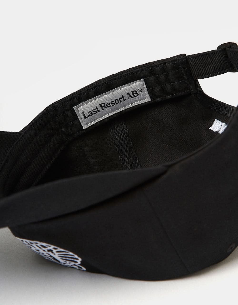 Gorra Dad Atlas AB de Last Resort - Negro