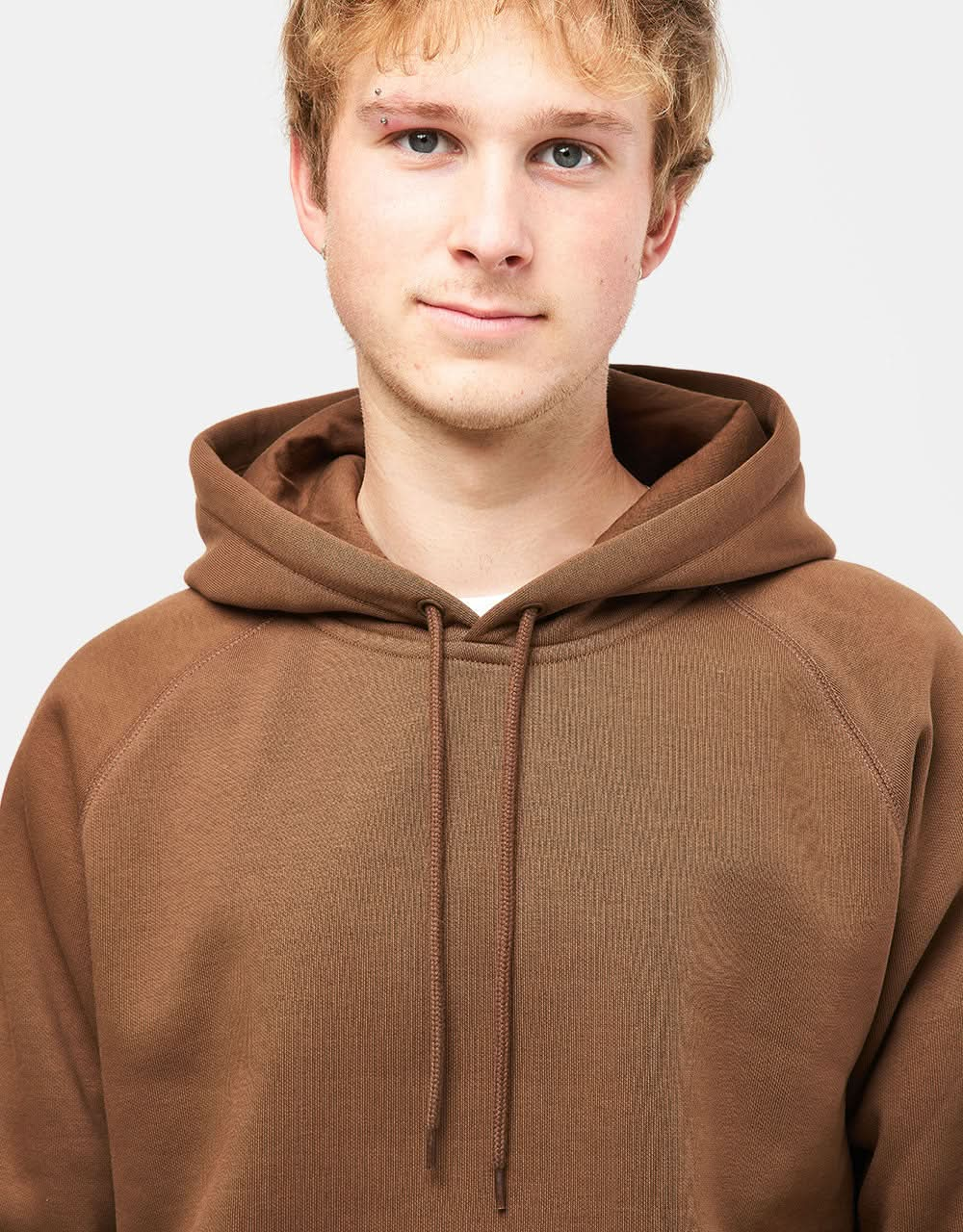 Carhartt WIP Hooded Chase Sweatshirt - Chocolate/Gold