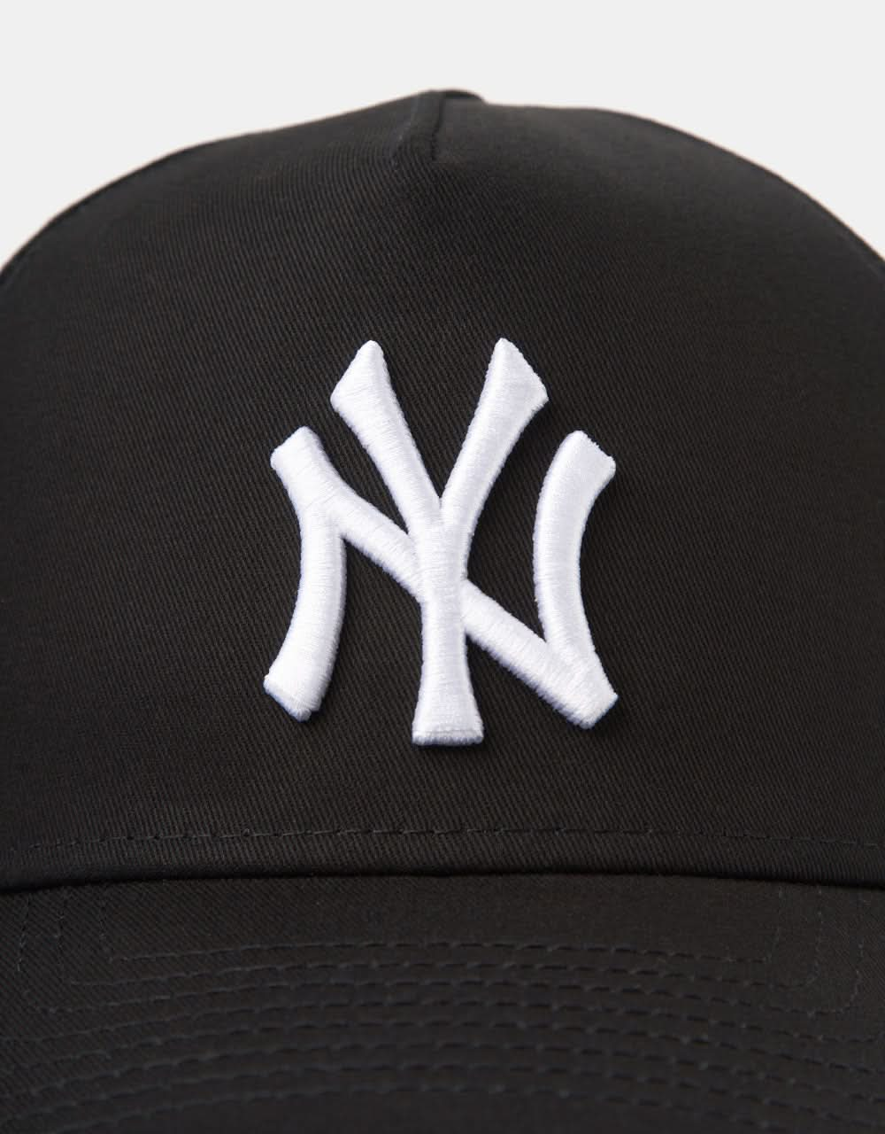 New Era New York Yankees Patch E Frame Cap  - Black