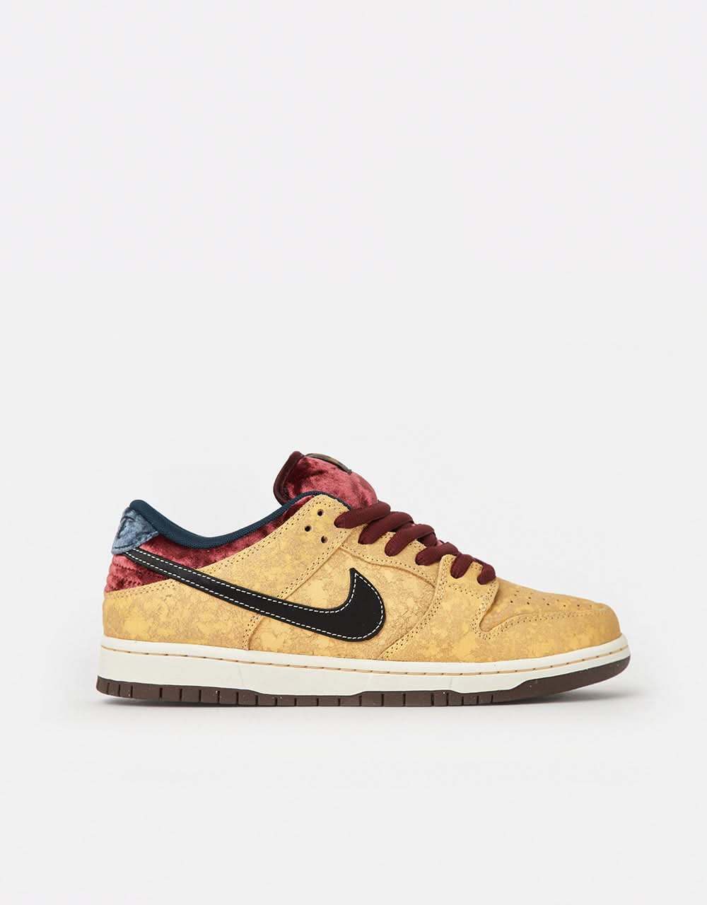 Nike SB 'City of Cinema' Dunk Low Pro Skate Shoes - Celestial Gold/Black-Dark Team Red