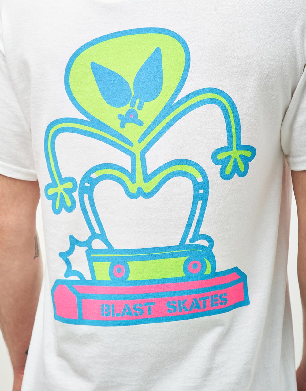 Blast Alien Curb Club T-Shirt - White