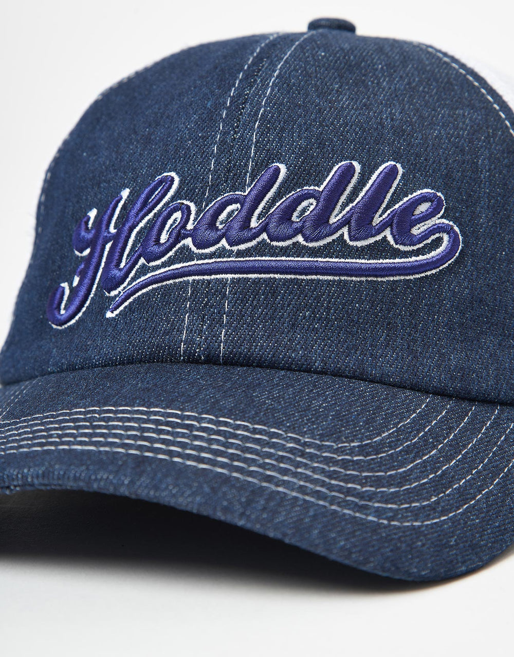 Hoddle Intarsia Script Trucker Cap - Denim/White