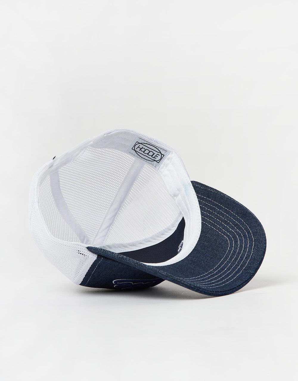 Hoddle Intarsia Script Trucker Cap - Denim/White