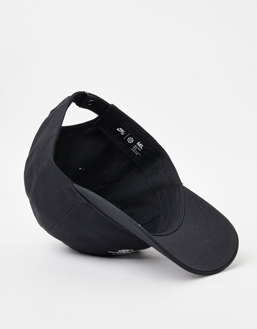 Nike SB Flat Bill Cap - Black/White