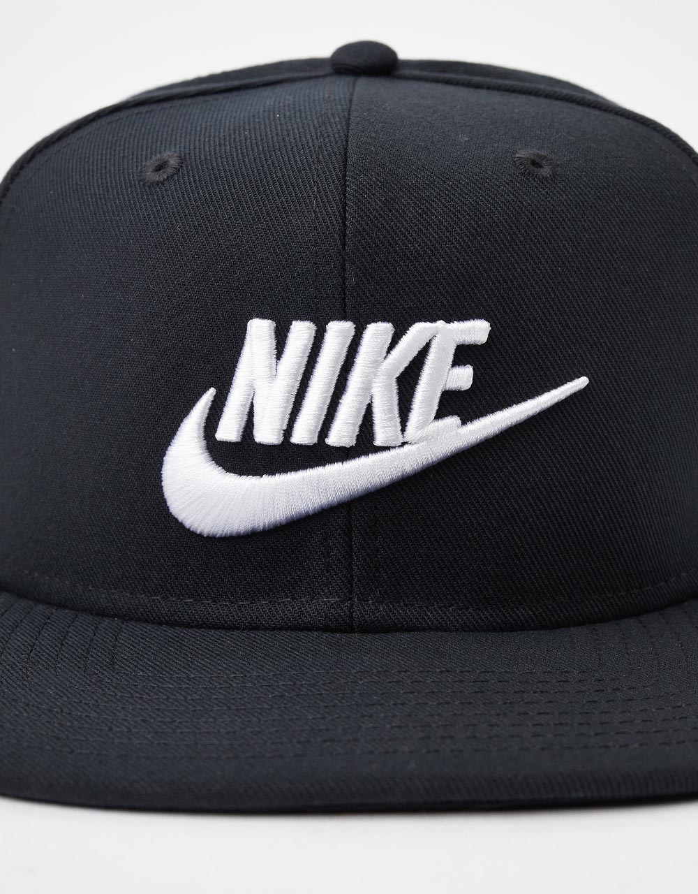 Nike Futura Dri-FIT Pro Structured Snapback Cap - Black/Black/Black/White