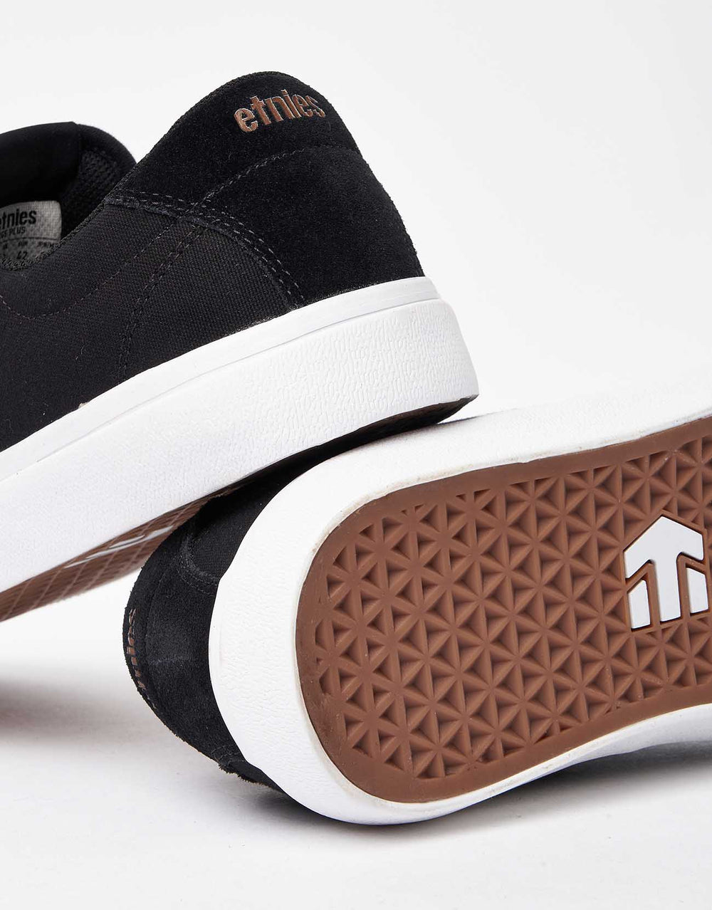 Etnies Barge Plus Skate Shoes - Black/White