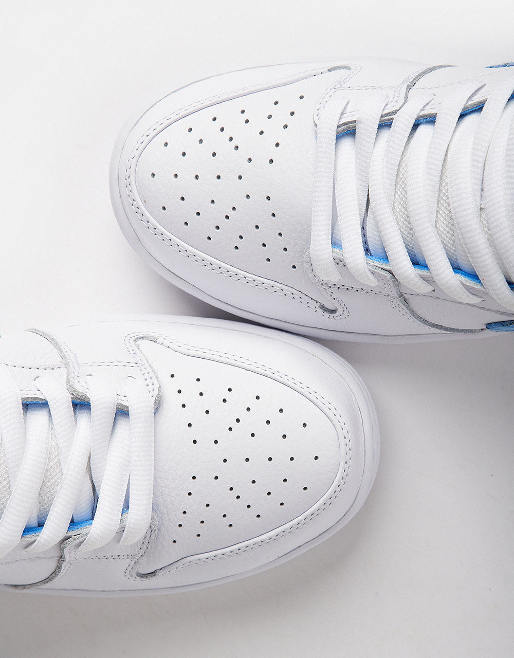 Nike SB 'Nicole Hause' Dunk Low Pro QS Skate Shoes - White/University Blue-White