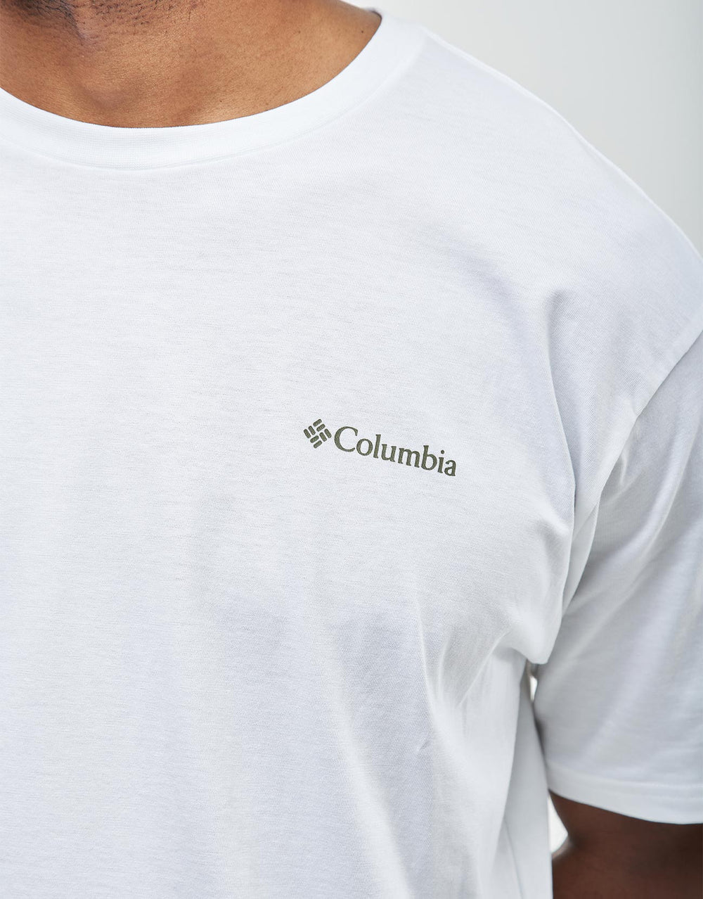 Columbia North Cascades™ T-Shirt - White/Pastelled Framed