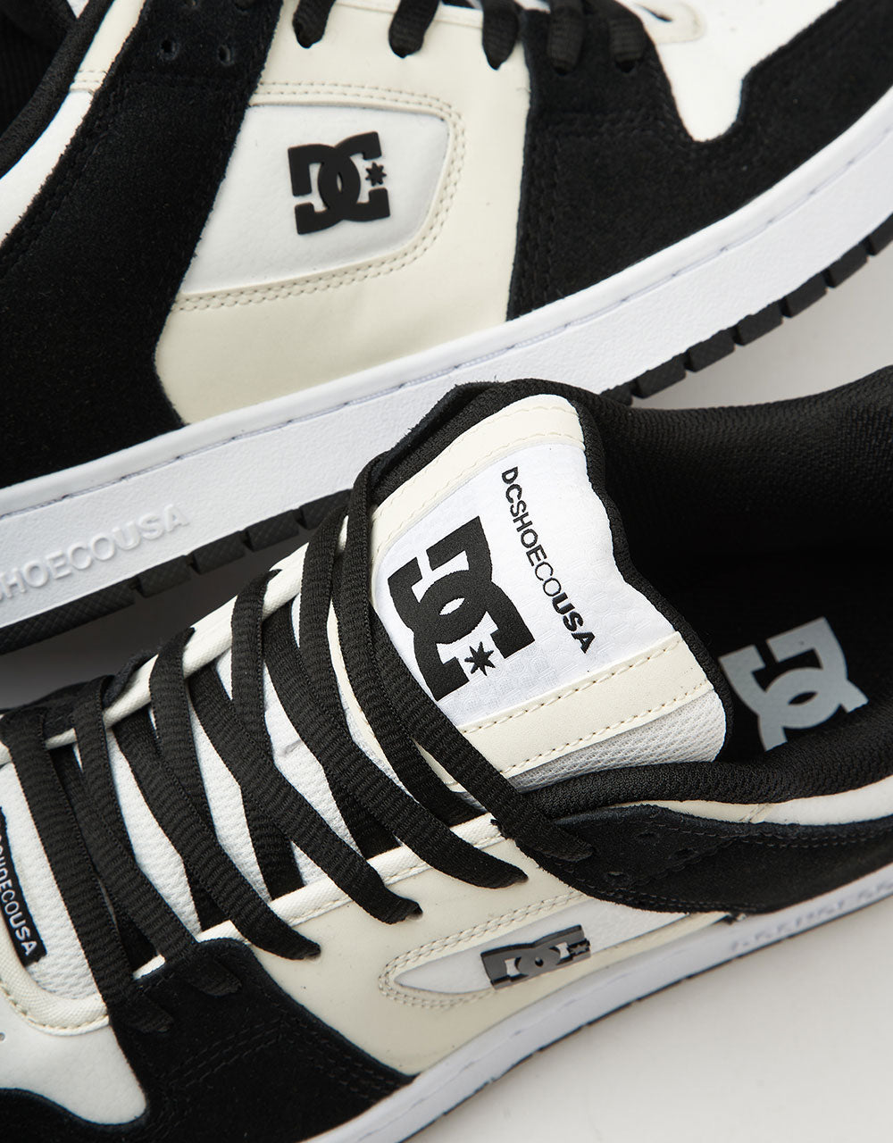 DC Manteca SE Skate Shoes - White/Grey/Black