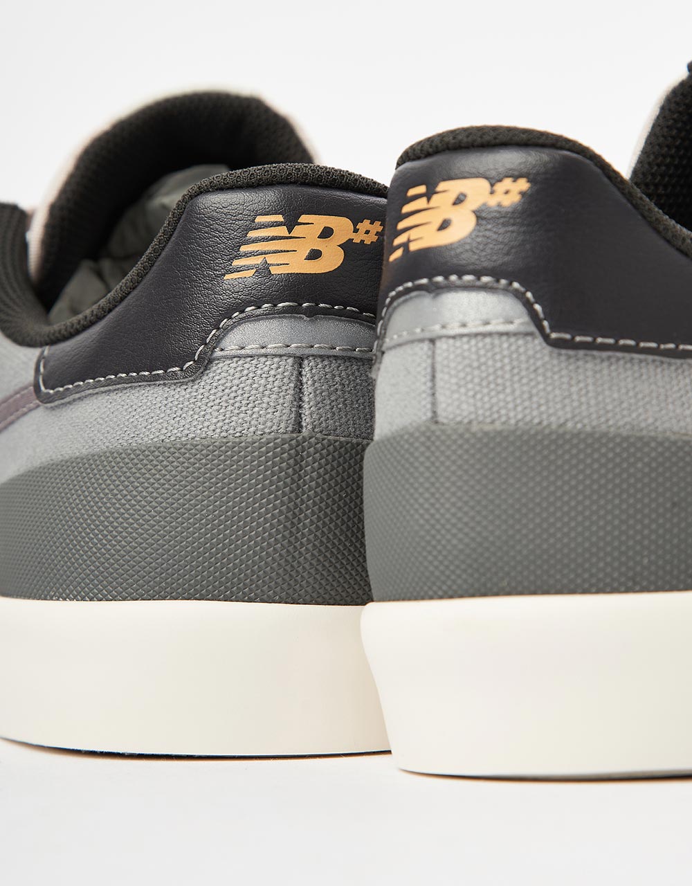 New Balance Numeric 272 Skate Shoes - Grey/Black