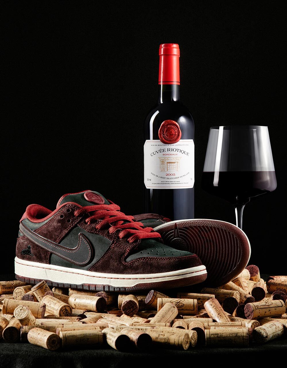 Nike SB 'Riot' Dunk Low Pro QS Skate Shoes - Mahogany/Dark Beetroot-Team Red-Sail