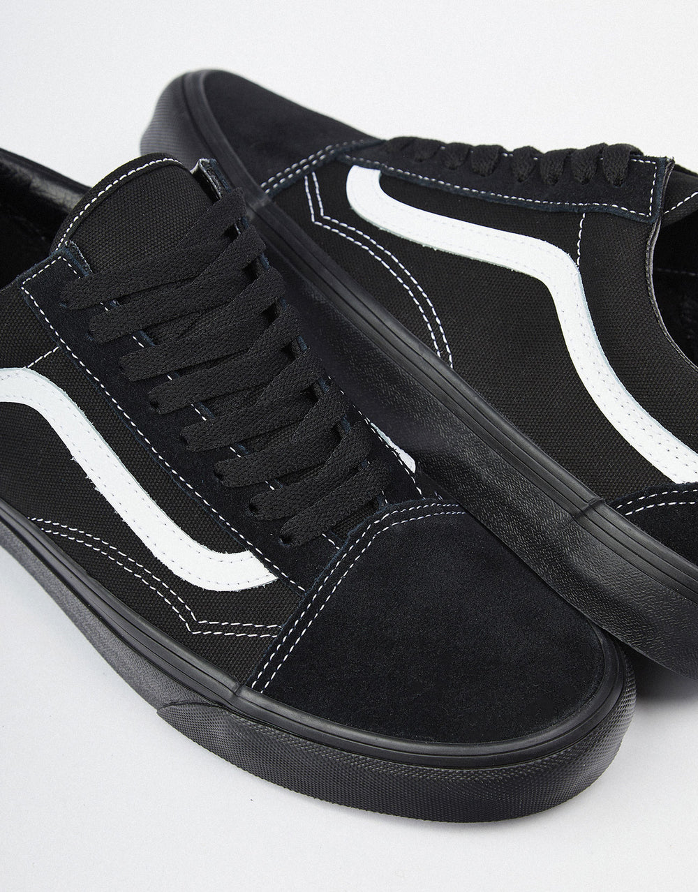 Vans Old Skool Skate Shoes - (Suede/Canvas) Black/Black/True White