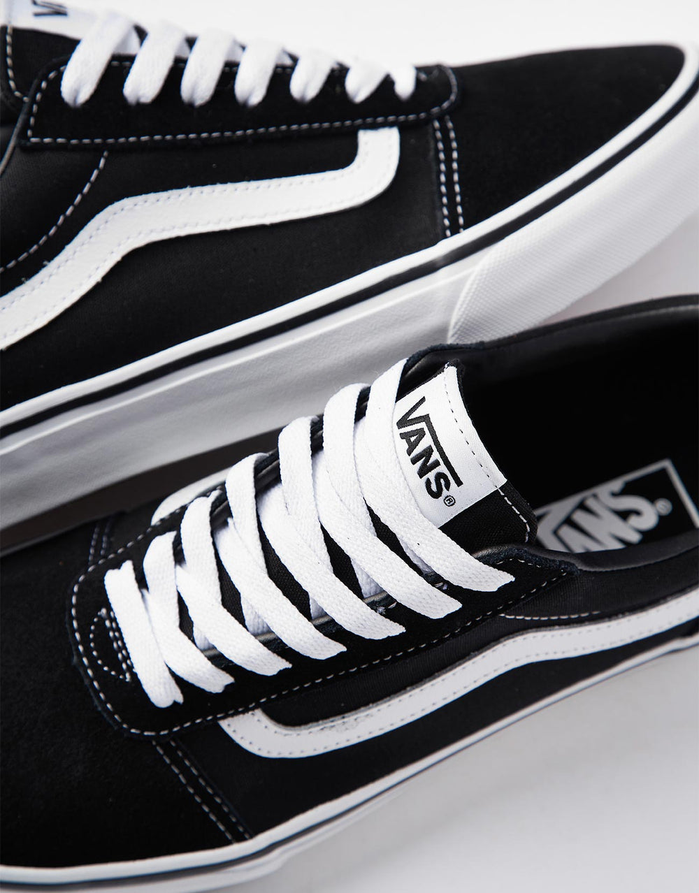 Vans Ward Skate Shoes - (Suede Canvas) Black/White