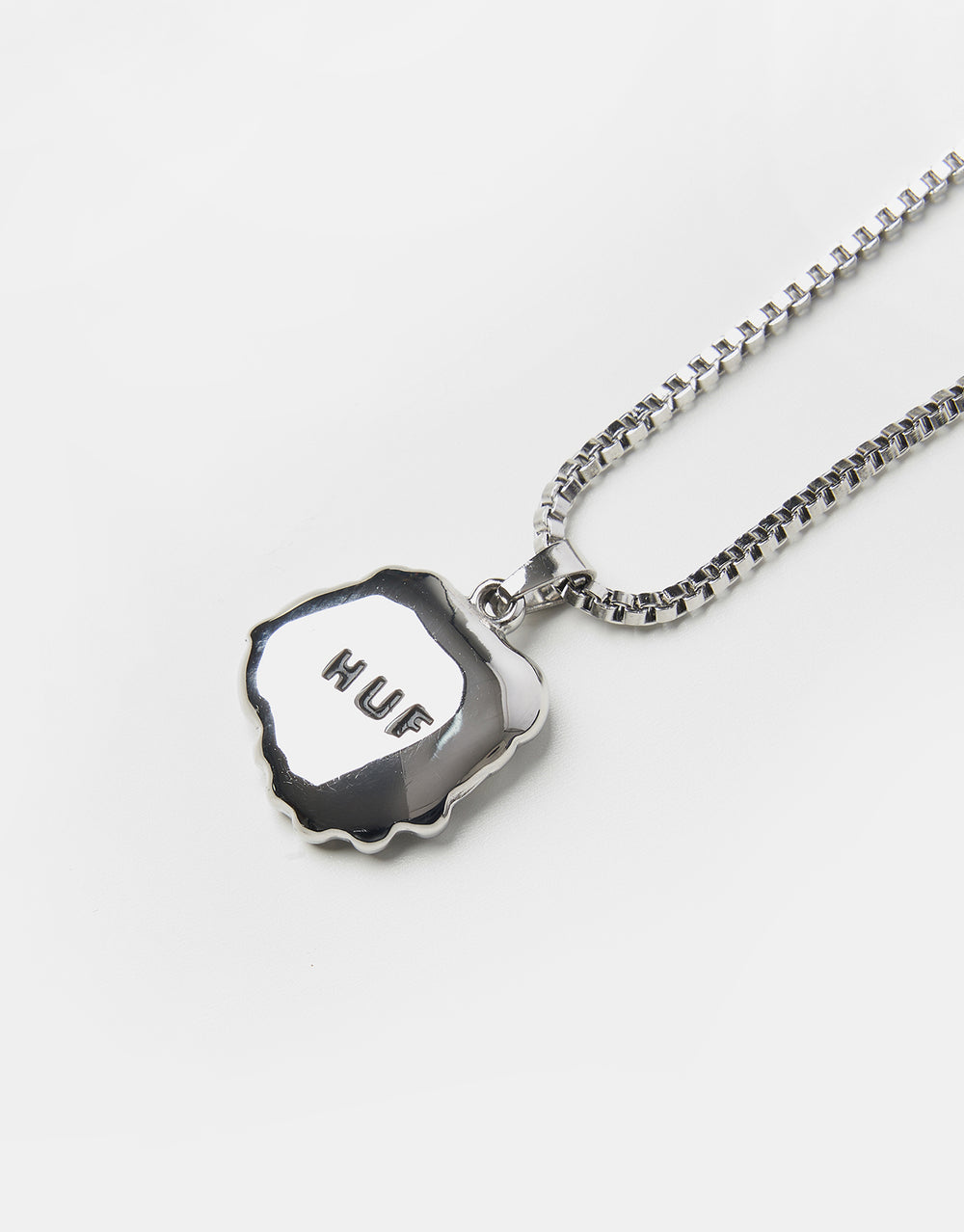 HUF Big Dawg Pendant - Silver