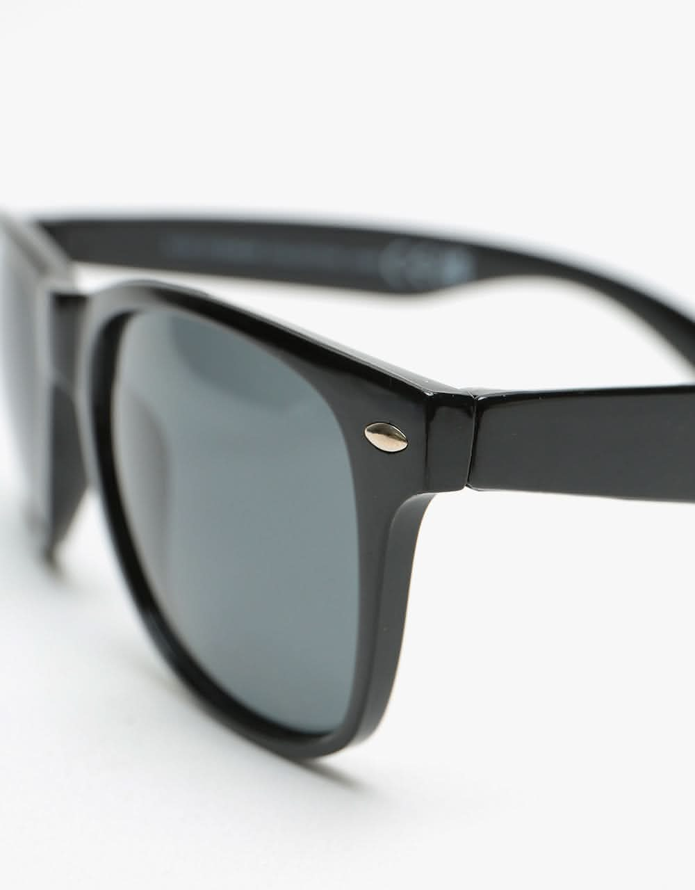 Route One Wayfarer Sunglasses - Black