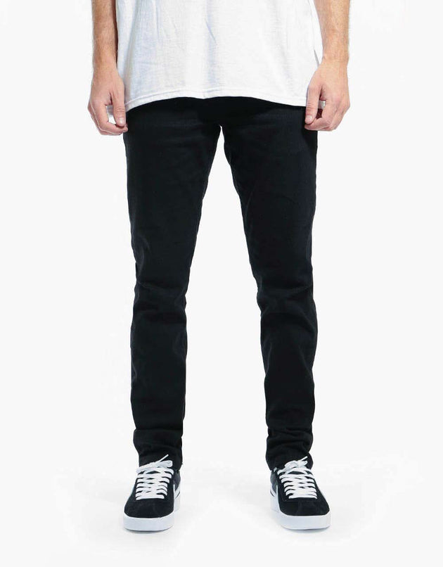 Route One Slim Denim Jeans – Mattschwarz