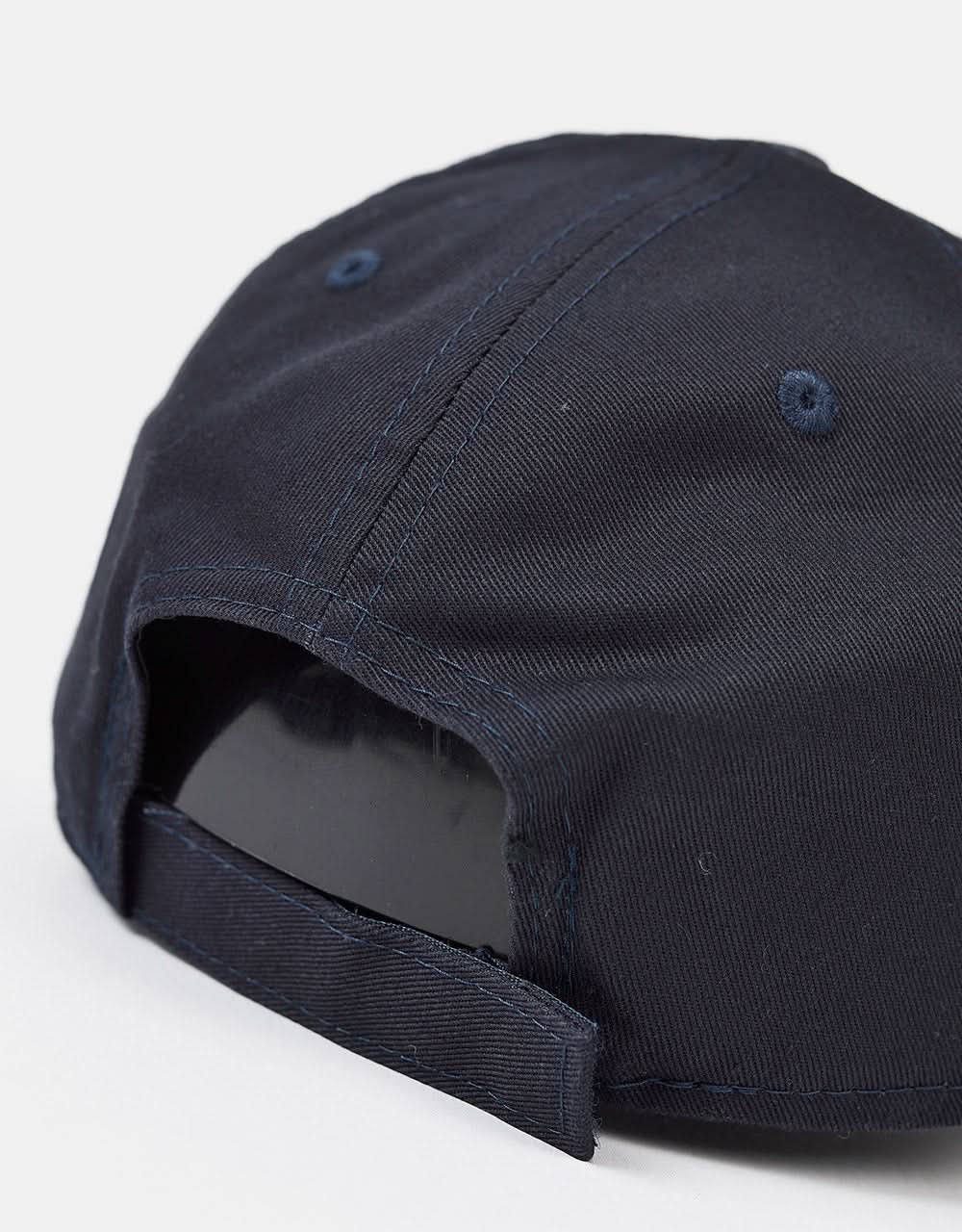 New Era 9Forty Flag Collection Cap – Marineblau/Weiß