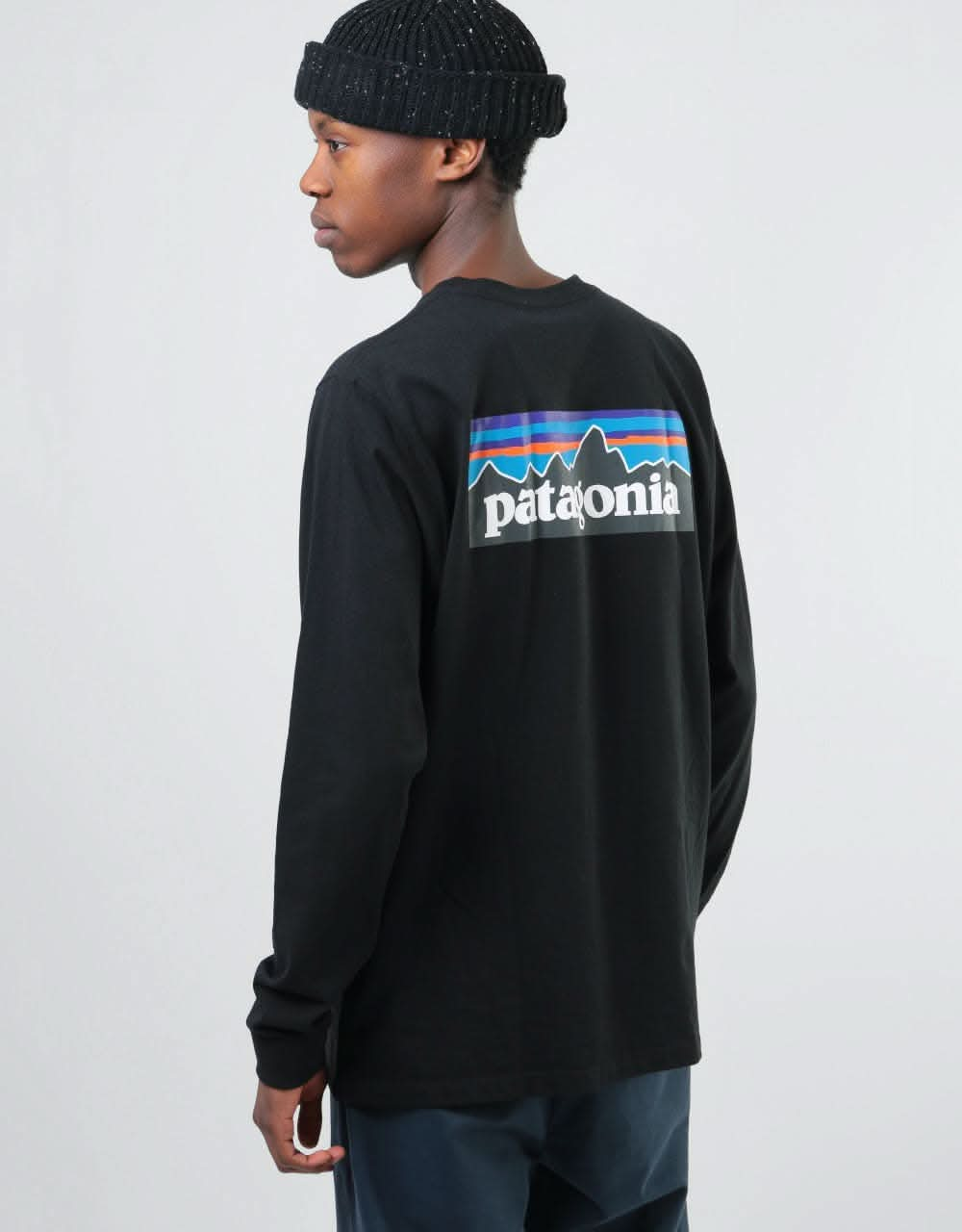 Patagonia L/S P-6 Logo T-Shirt - Black