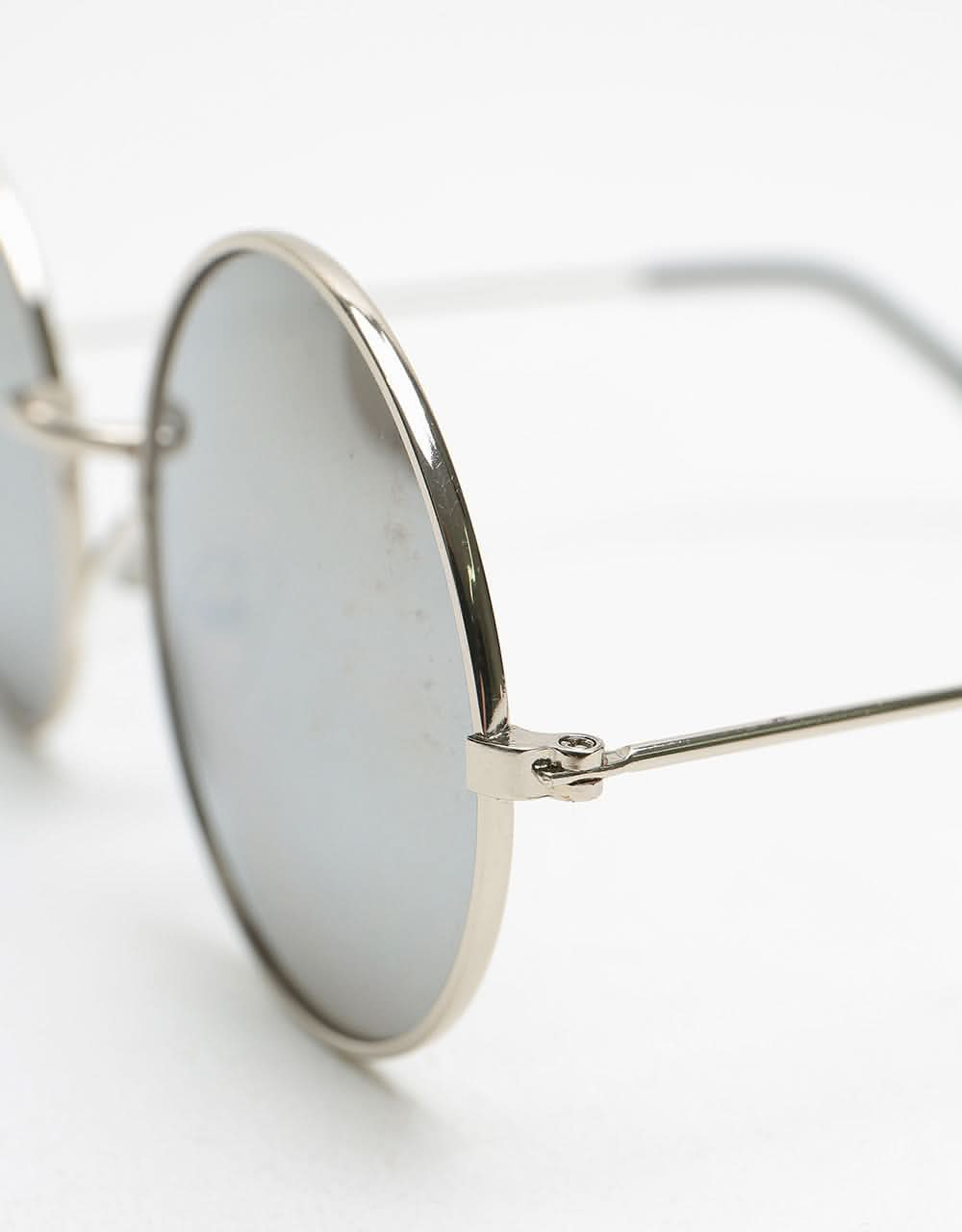 Route One Round Sunglasses - Silver